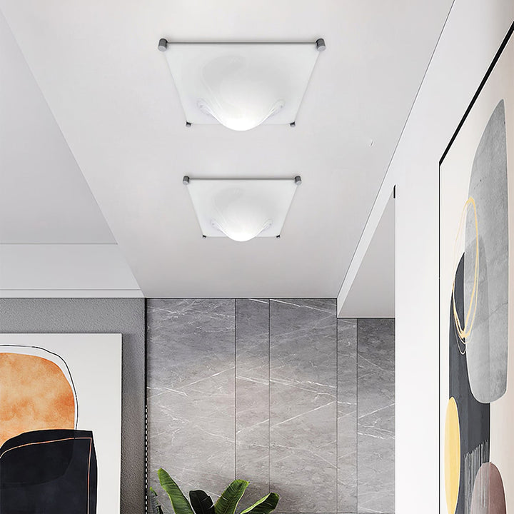 Bolla Plafonnier Courbe Triangle Abat-jour Minimaliste - Neutralighting