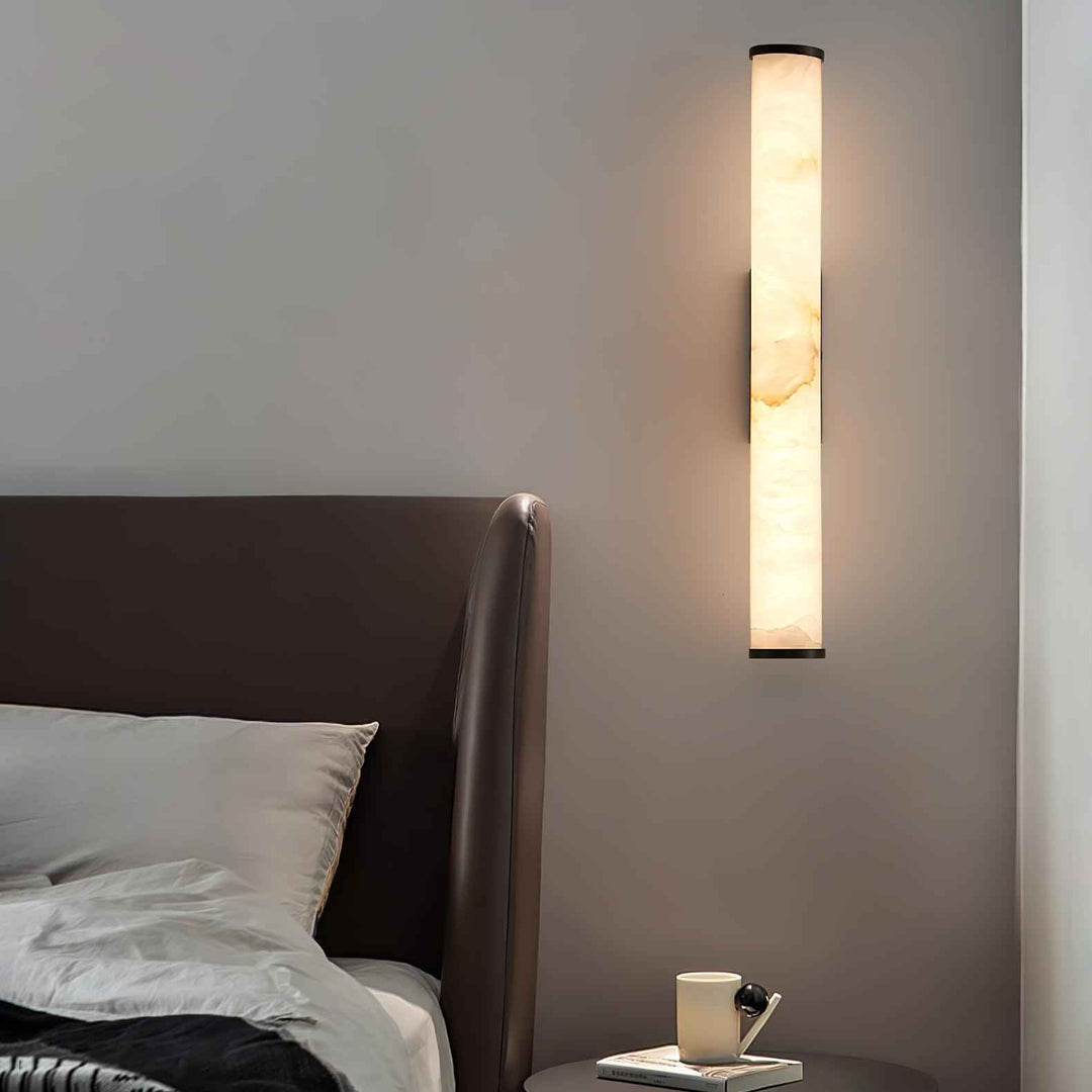 Lampe Nyvynor en Laiton – Design Contemporain