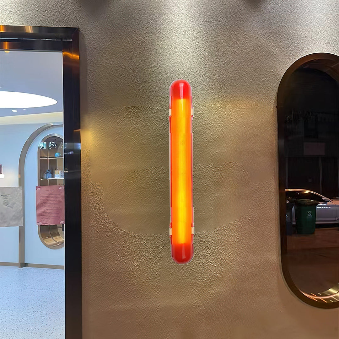 Wavel Joy Applique Murale en Plastique Rouge Minimaliste Moderne - Neutralighting