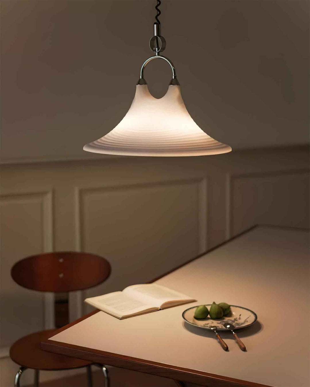 Lampe Fiore en Métal – Élégance Moderne