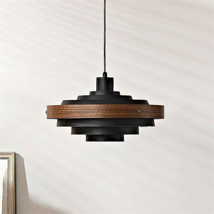 Lampe Flare en Métal – Style Raffiné