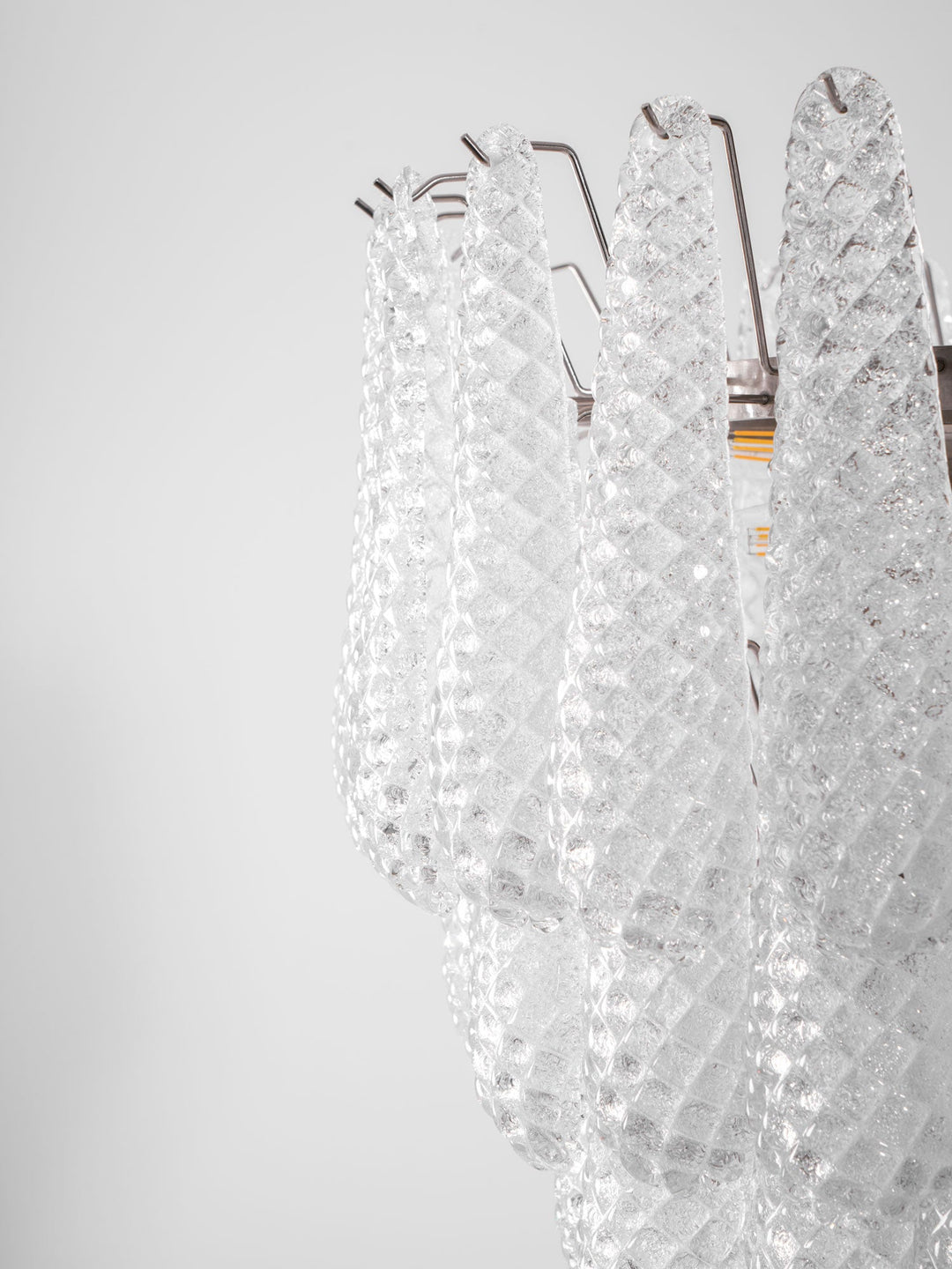 Case Lustre Cascade de Gouttes de Verre - Neutralighting