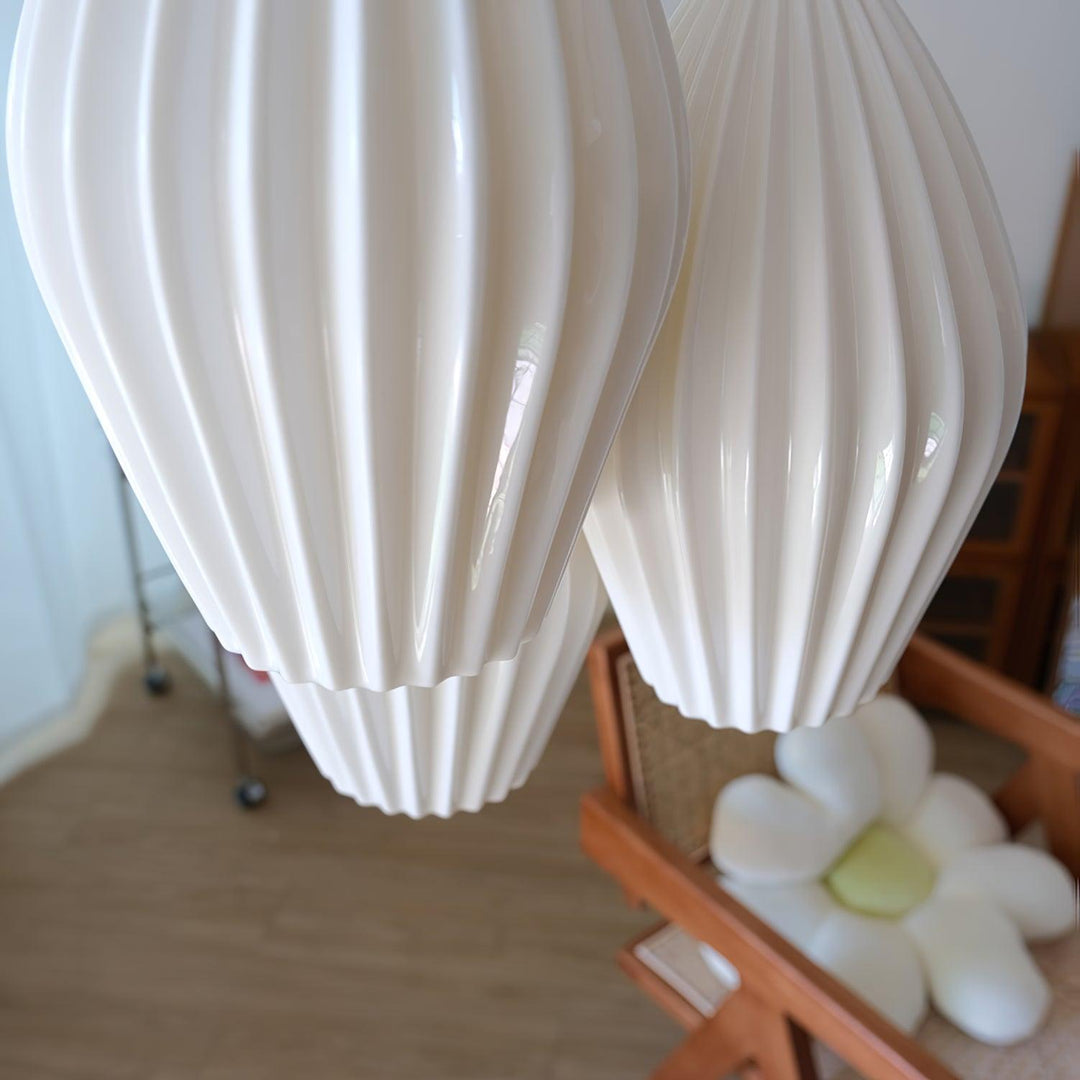Solara Lampe à suspension en céramique côtelée en porcelaine élégante - Neutralighting