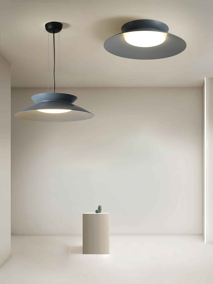 Lampe Evlaeus en Acrylique – Design Contemporain