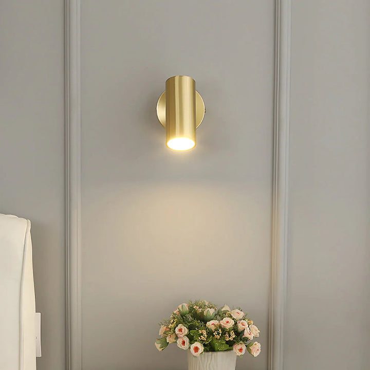 Frost Applique Murale Moderne Minimaliste en Laiton et Métal - Neutralighting