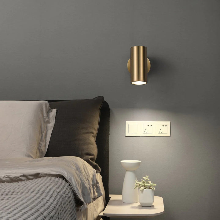 Frost Applique Murale Moderne Minimaliste en Laiton et Métal - Neutralighting