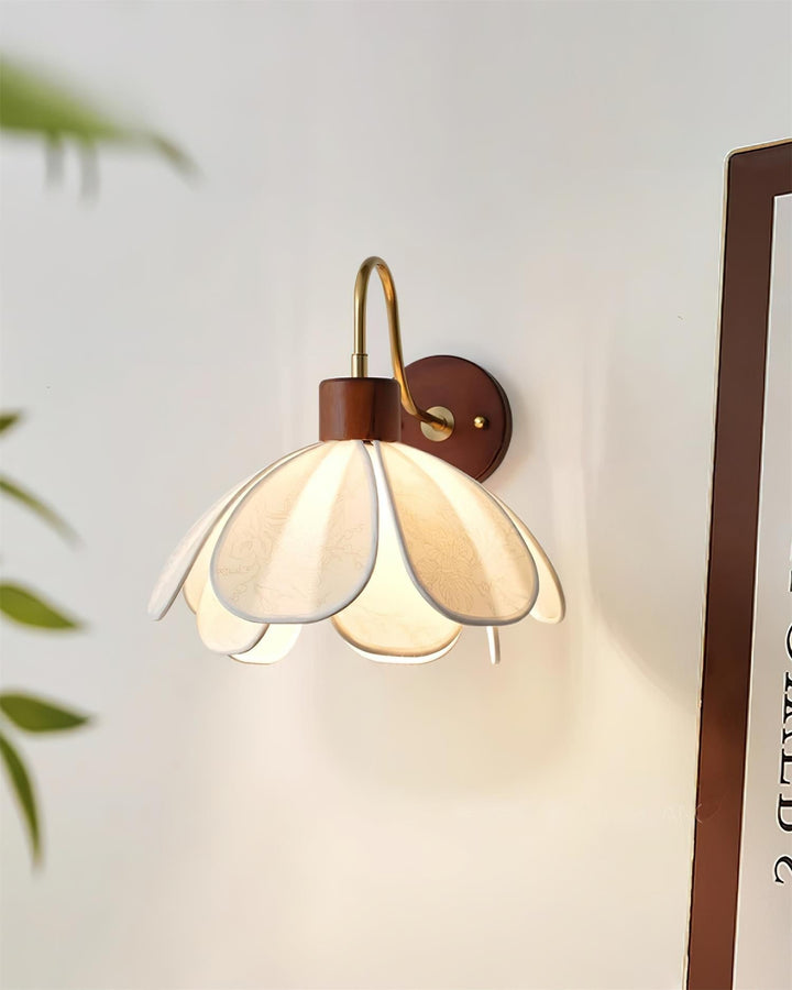 Florayne Applique Murale Florale Vintage en Verre - Neutralighting