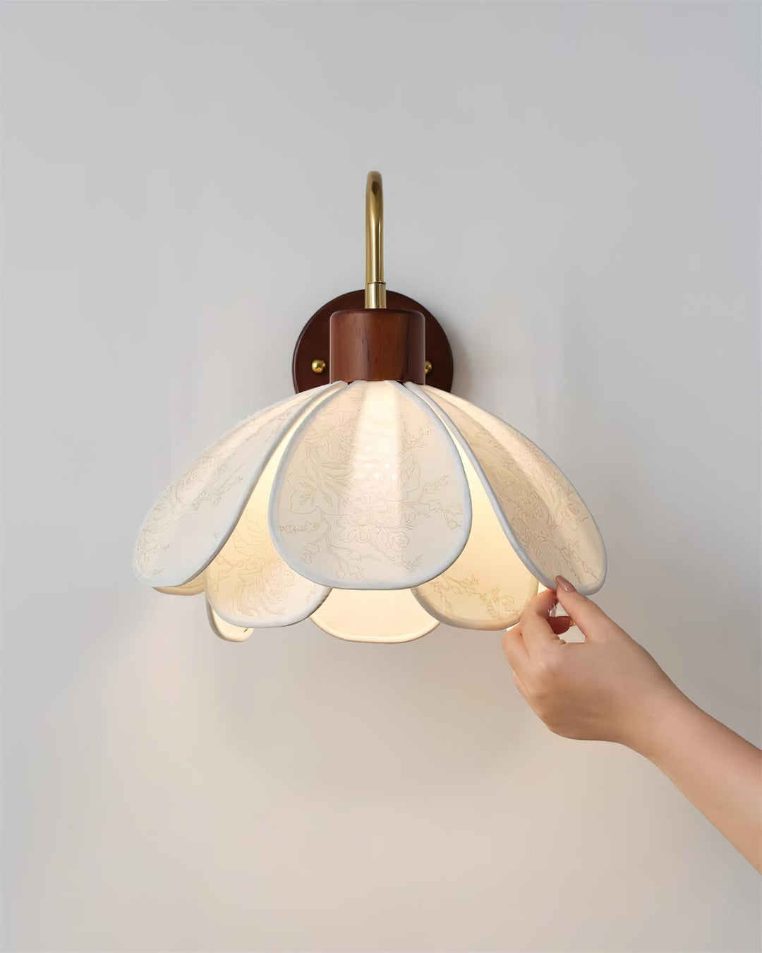 Florayne Applique Murale Florale Vintage en Verre - Neutralighting