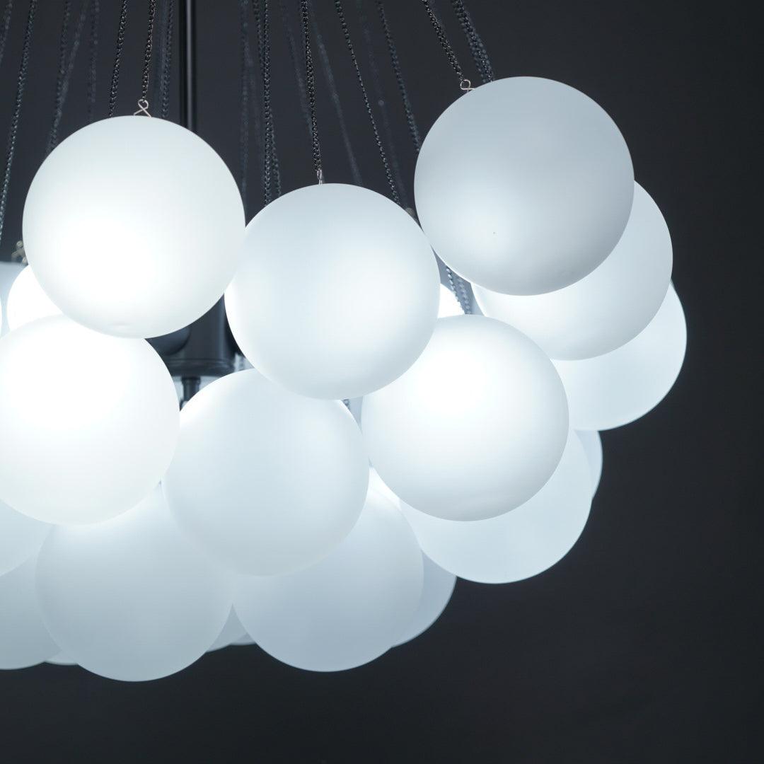 Lustra Chandelier Bulles en Verre Satiné - Neutralighting