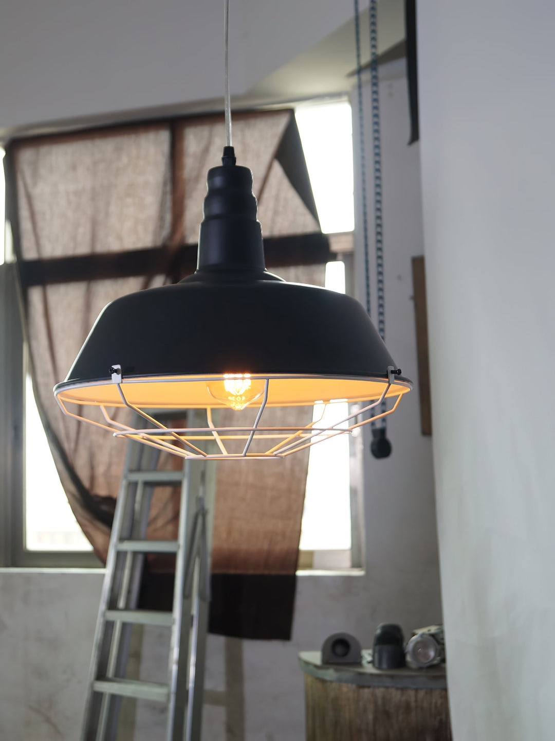 Cobal Lampe Pendante Métal Art Vintage Coloré - Neutralighting