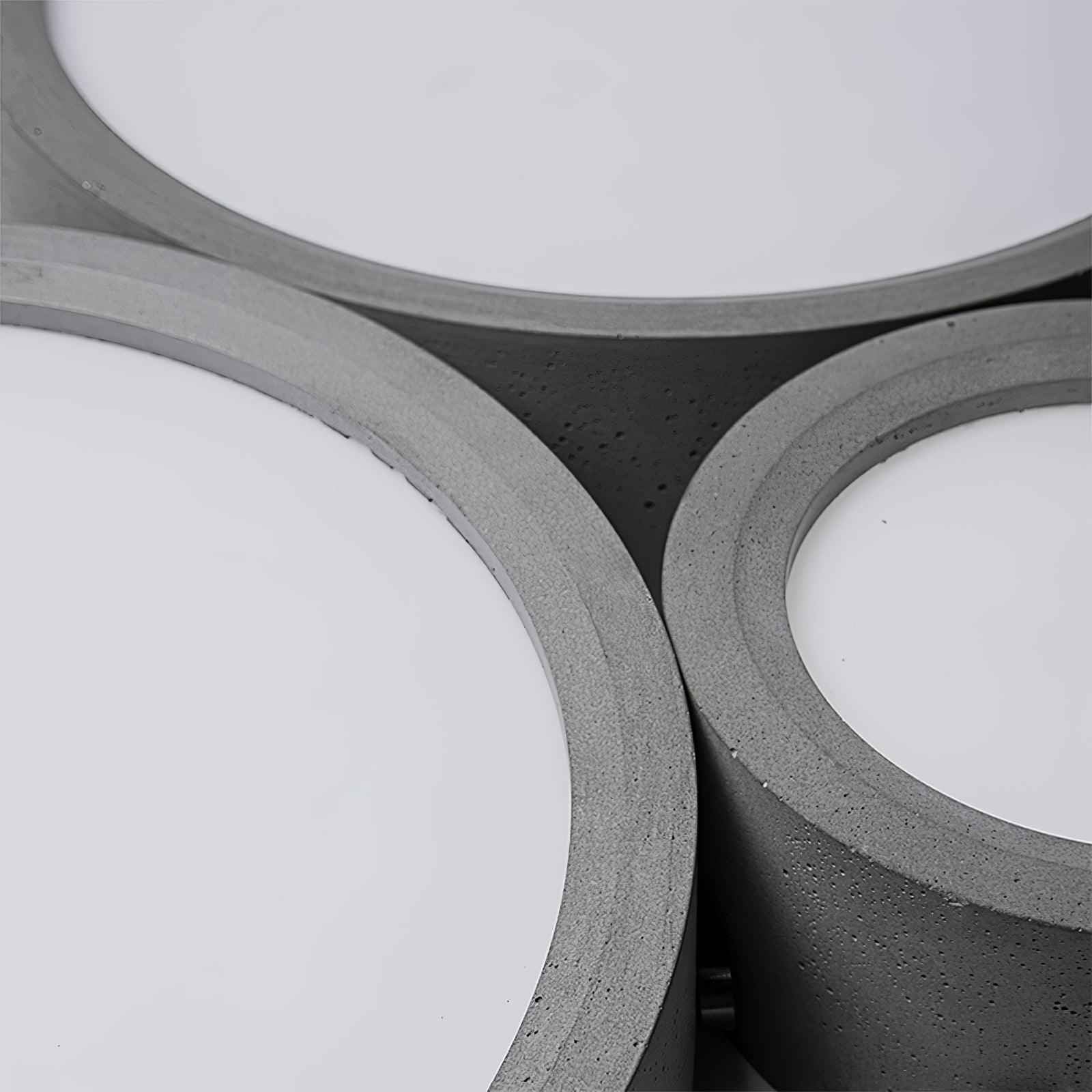 Lampe Aura en Métal – Élégance Moderne