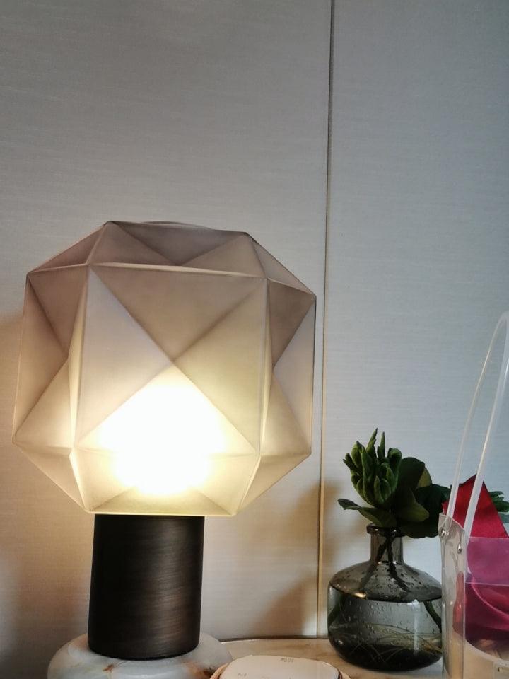 Ivsileth Lampe de Table Art Nordique en Verre Haut de Gamme - Neutralighting