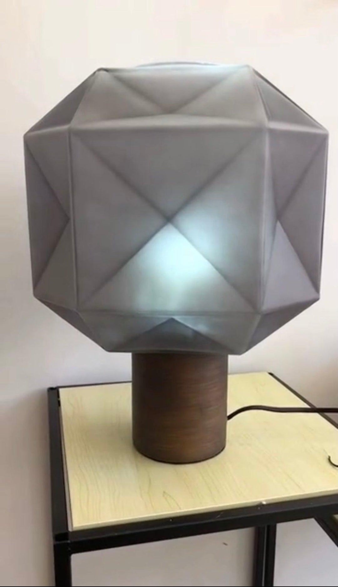 Ivsileth Lampe de Table Art Nordique en Verre Haut de Gamme - Neutralighting