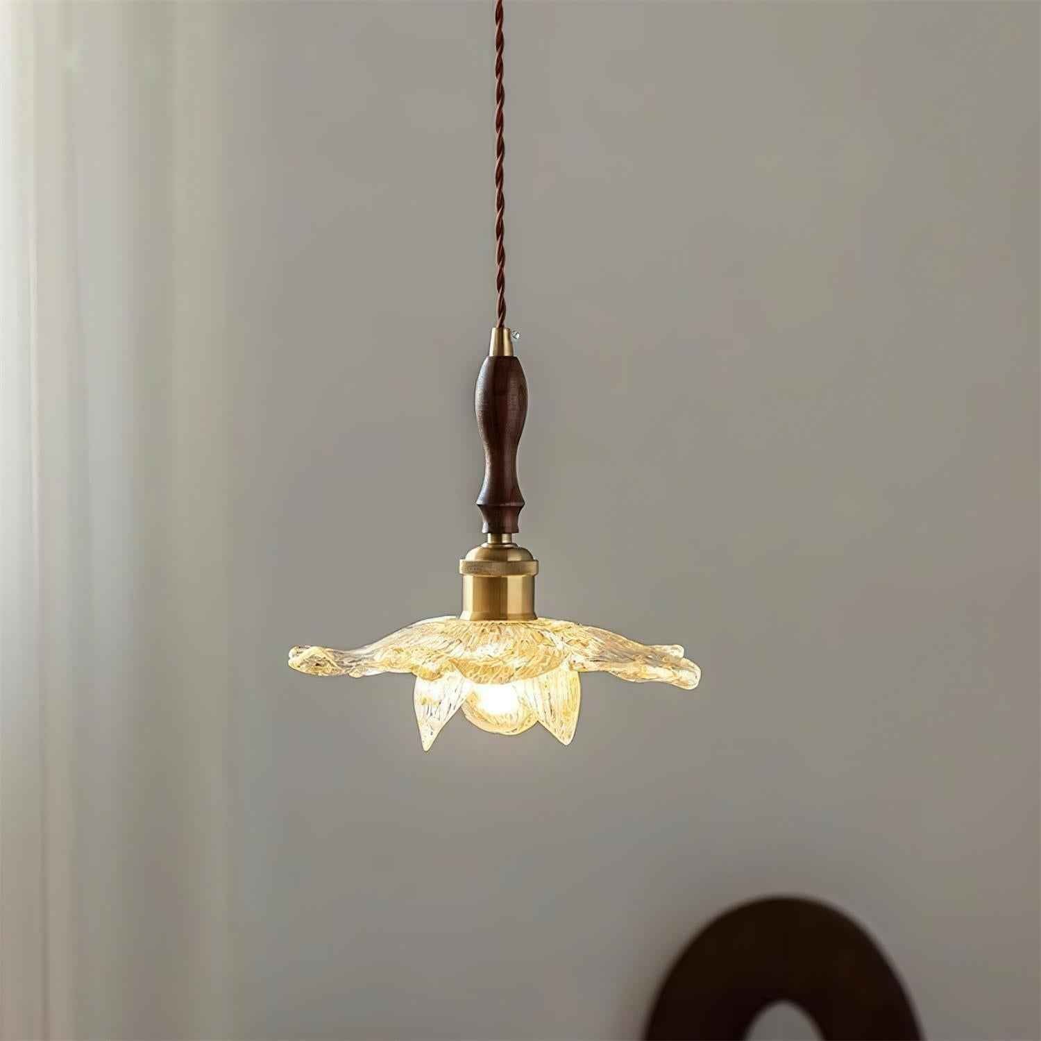 Lampe Dalie en Métal – Design Contemporain