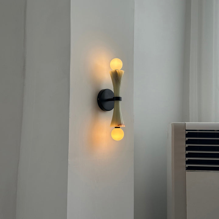 Aura Lampe Murale En Travertin Et Verre Minimaliste Moderne - Neutralighting