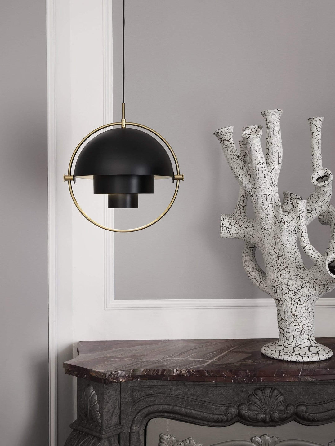 Lustra Lampe Pendante Boule Déformée Dorée - Neutralighting