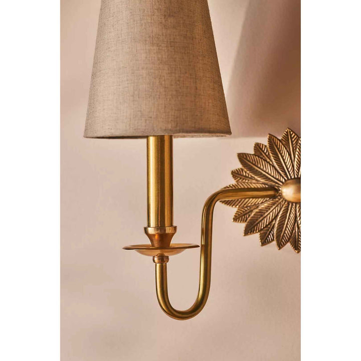 Lampe Nimb en Laiton – Design Contemporain