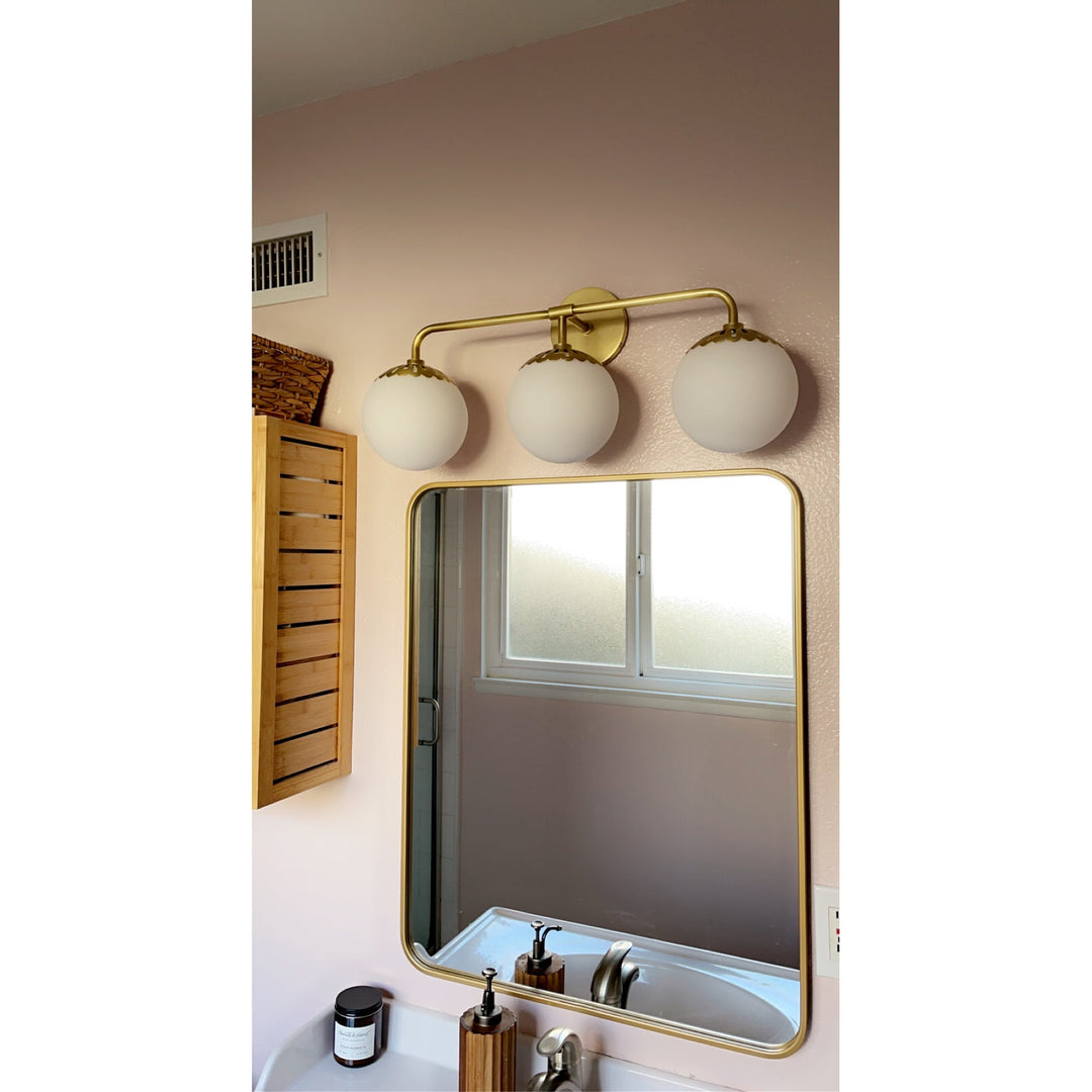 Aegis Applique Murale Globe Laiton Verre Minimaliste Moderne - Neutralighting