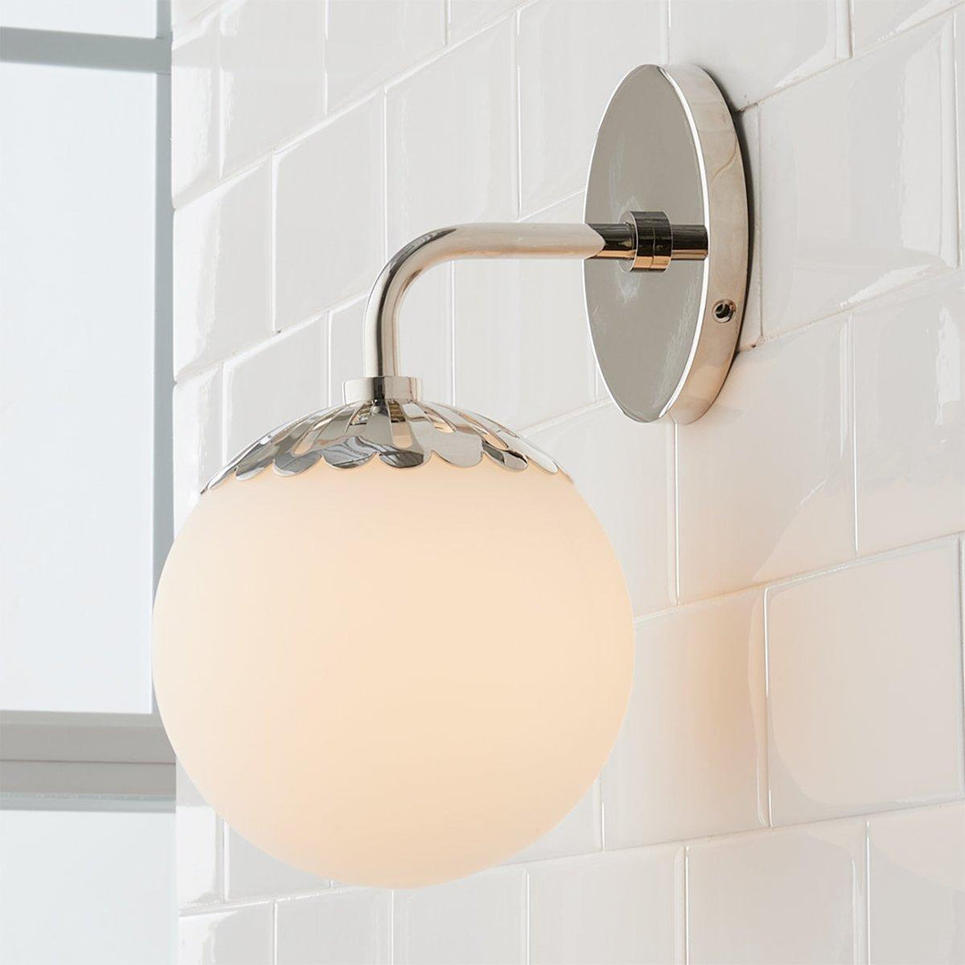 Aegis Applique Murale Globe Laiton Verre Minimaliste Moderne - Neutralighting