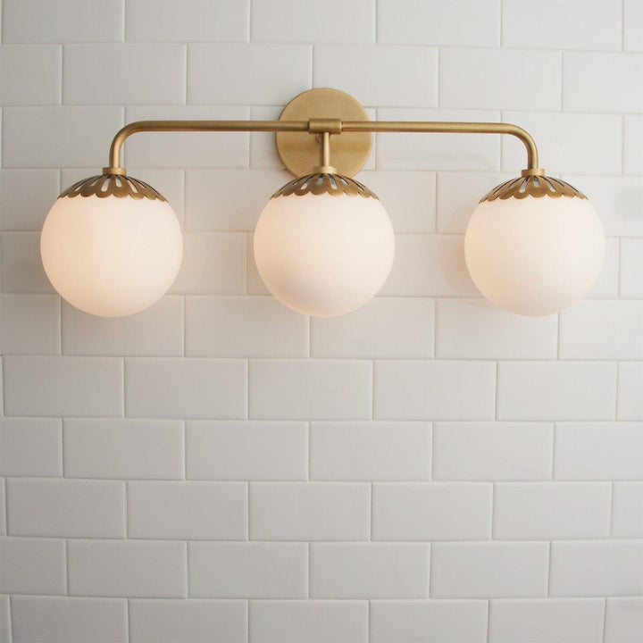 Aegis Applique Murale Globe Laiton Verre Minimaliste Moderne - Neutralighting