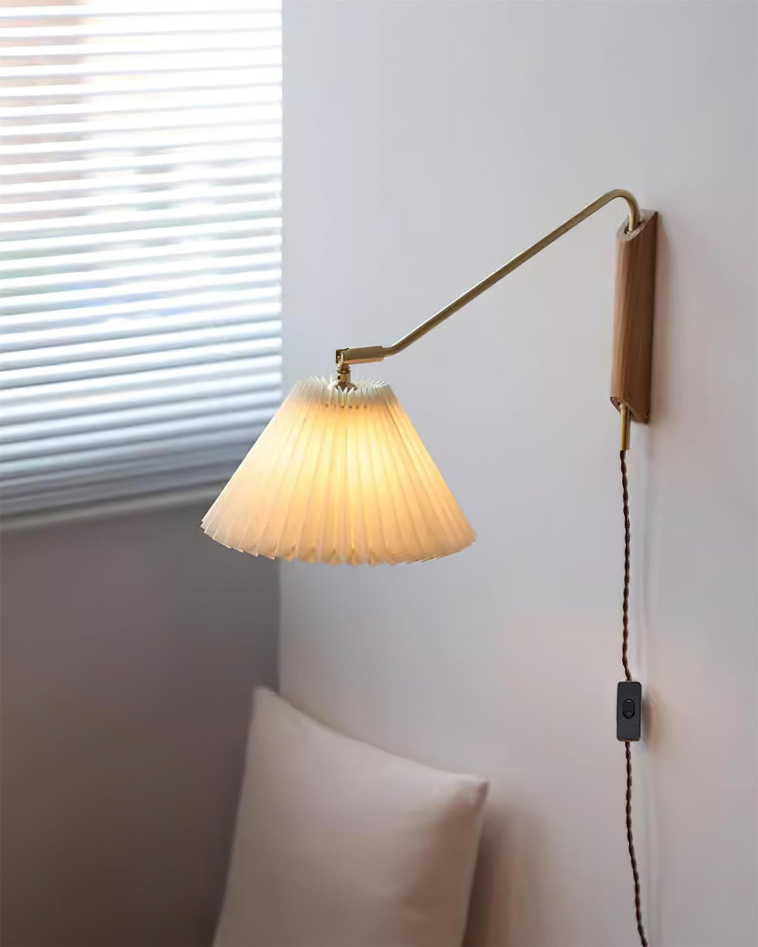 Feyora Applique Murale Tissu Plissé - Neutralighting