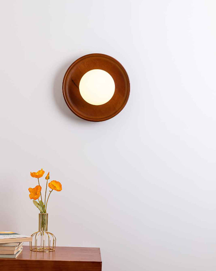 Lampe Novin en Bois – Design Contemporain