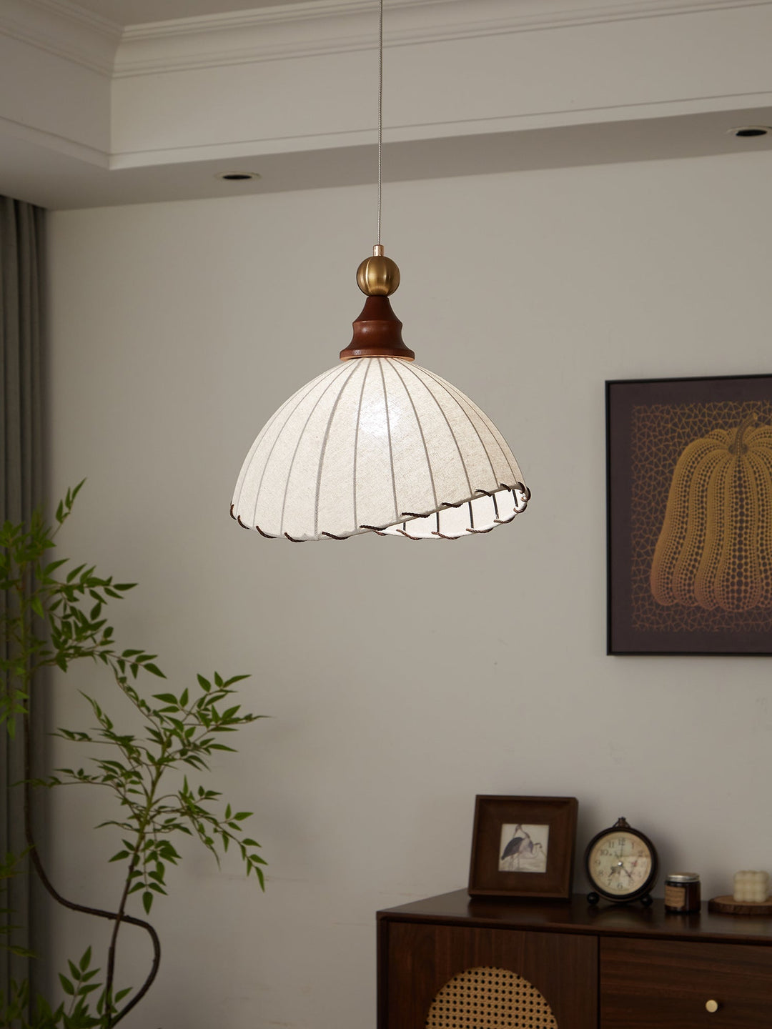 Thalira Suspension Élégante en Bois et Tissu - Neutralighting