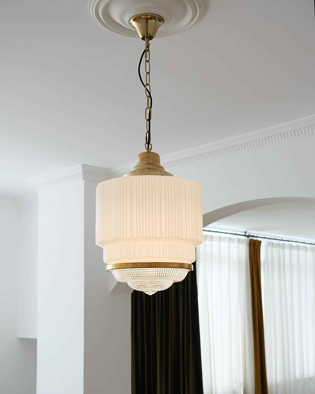 Lampe Paola en Laiton – Design Contemporain