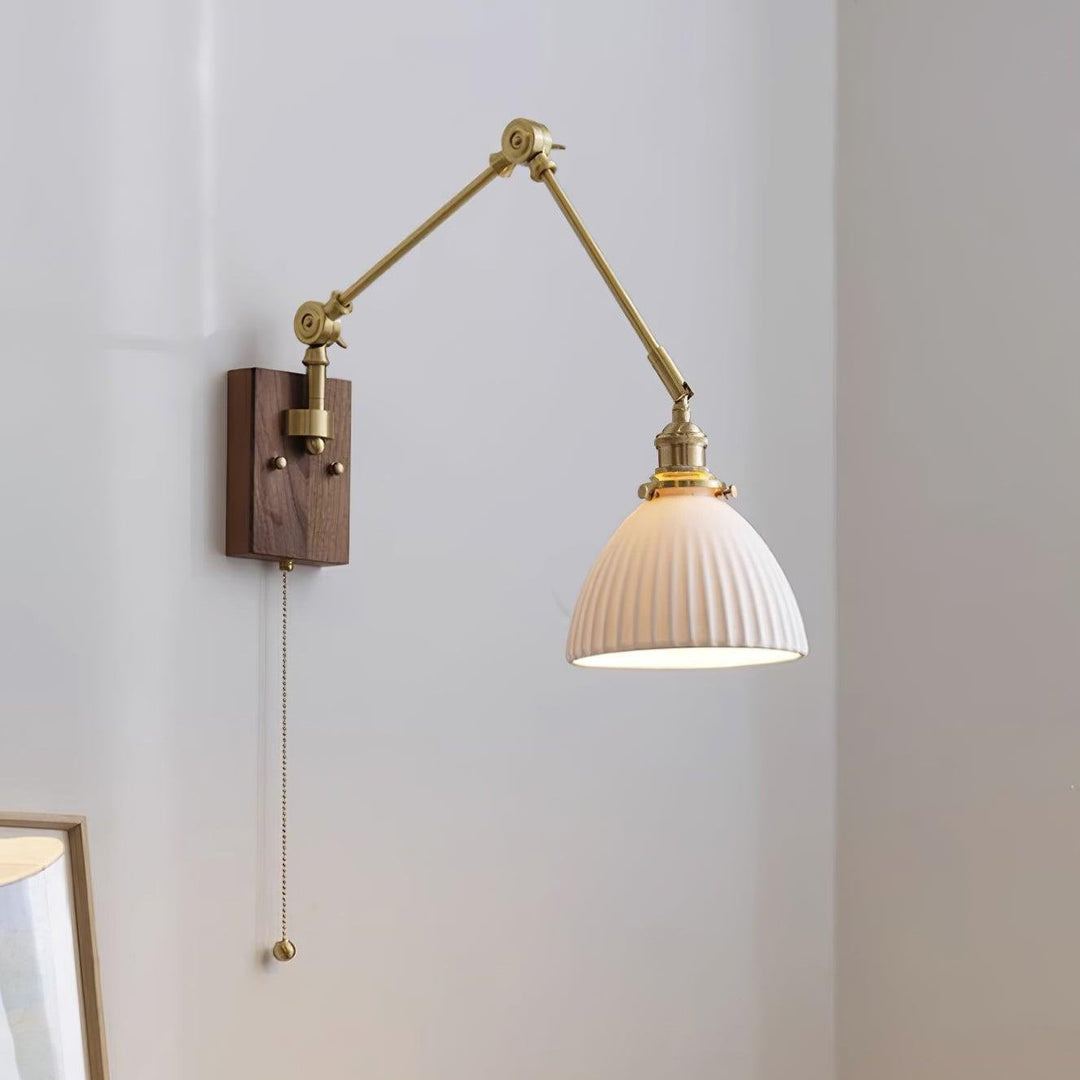 Brione Applique Murale Vintage Bras Pivotant Réglable - Neutralighting