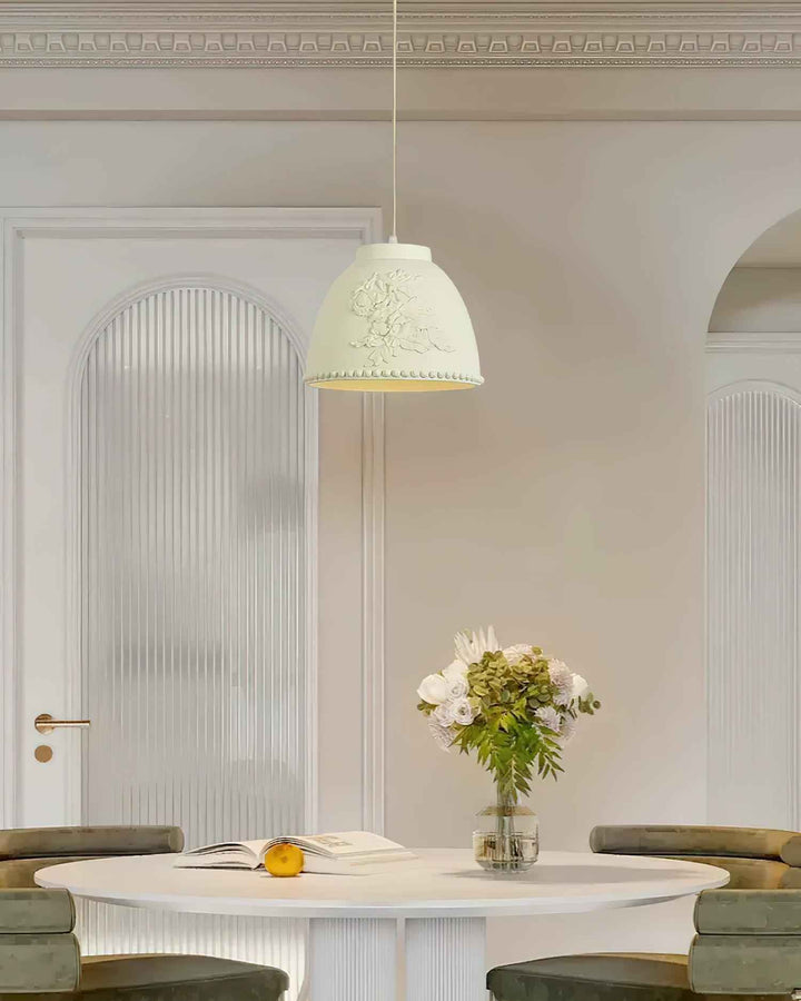 Lampe Floral en Métal – Design Contemporain