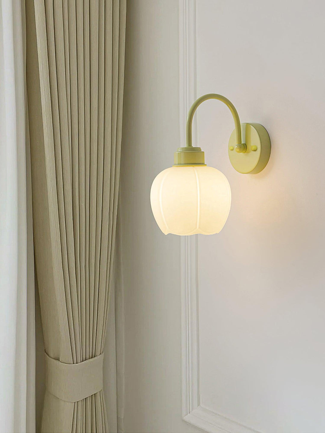 AllirarisApplique Murale Verre Fleur Envoûtante - Neutralighting