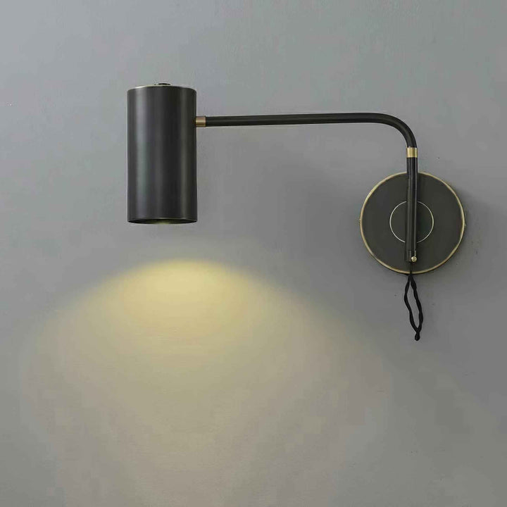 Lampe Zarase en Laiton – Design Contemporain