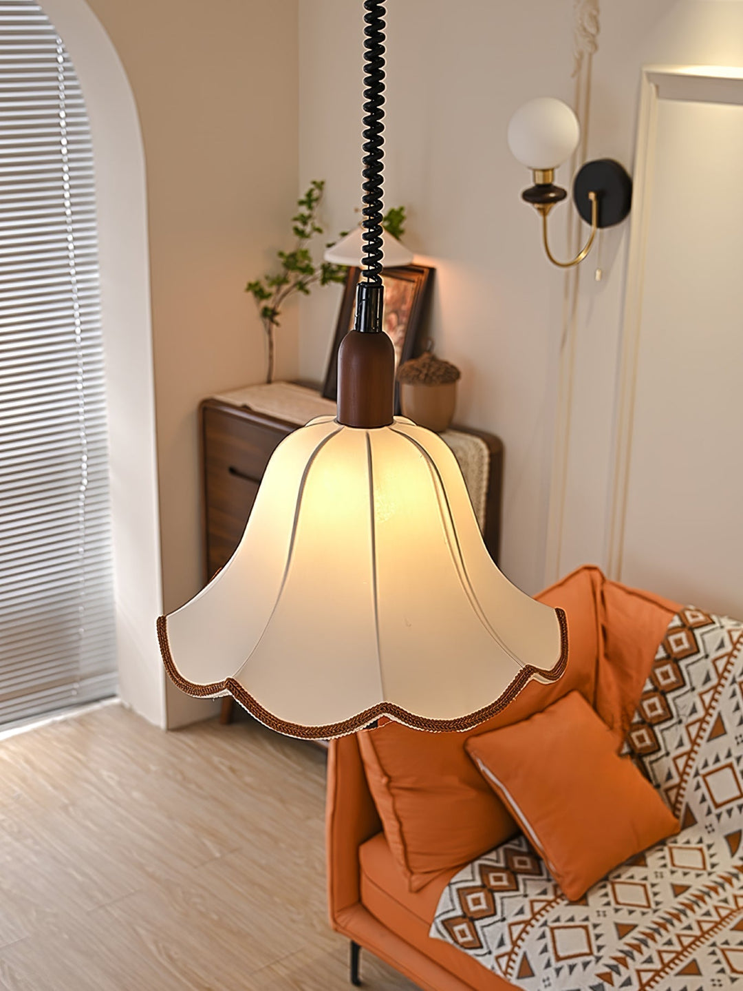 Eurvaryra Classique Élégance Tissu Bois Suspension Lumière - Neutralighting
