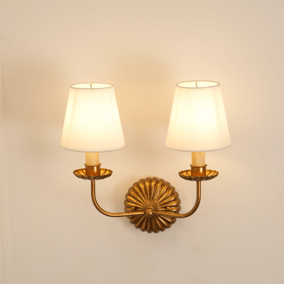 Axiom Applique Murale en Métal Doré Antique et Tissu Industriel Vintage - Neutralighting