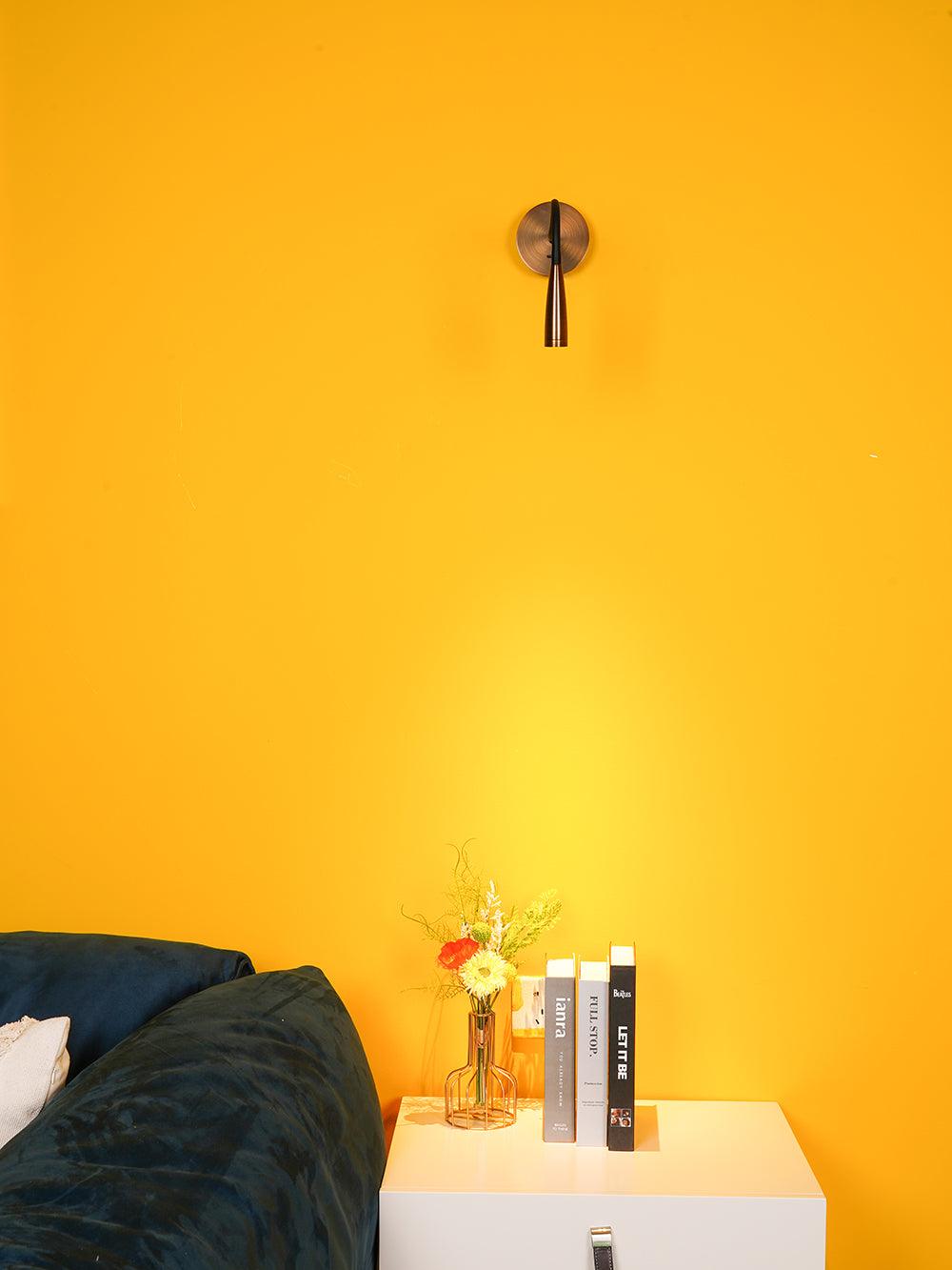 Zodore Modern Minimalist Plug-in Wall Light - Neutralighting