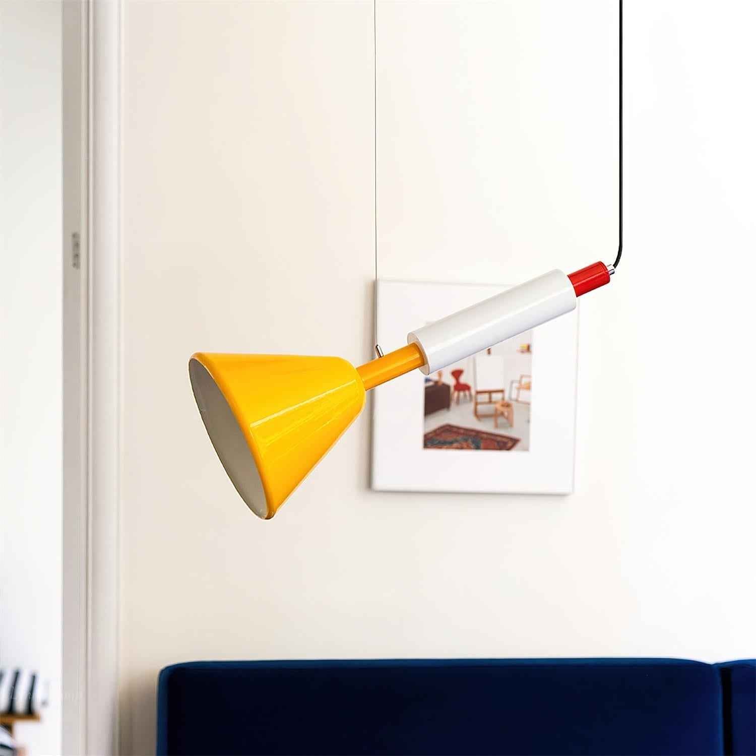 Lampe Flippo en Métal – Design Contemporain