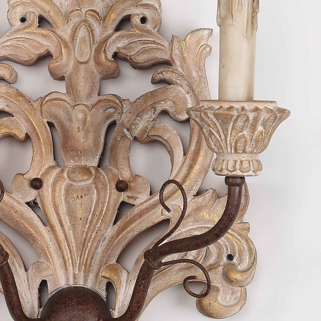 Lampe or en Bois – Design Contemporain