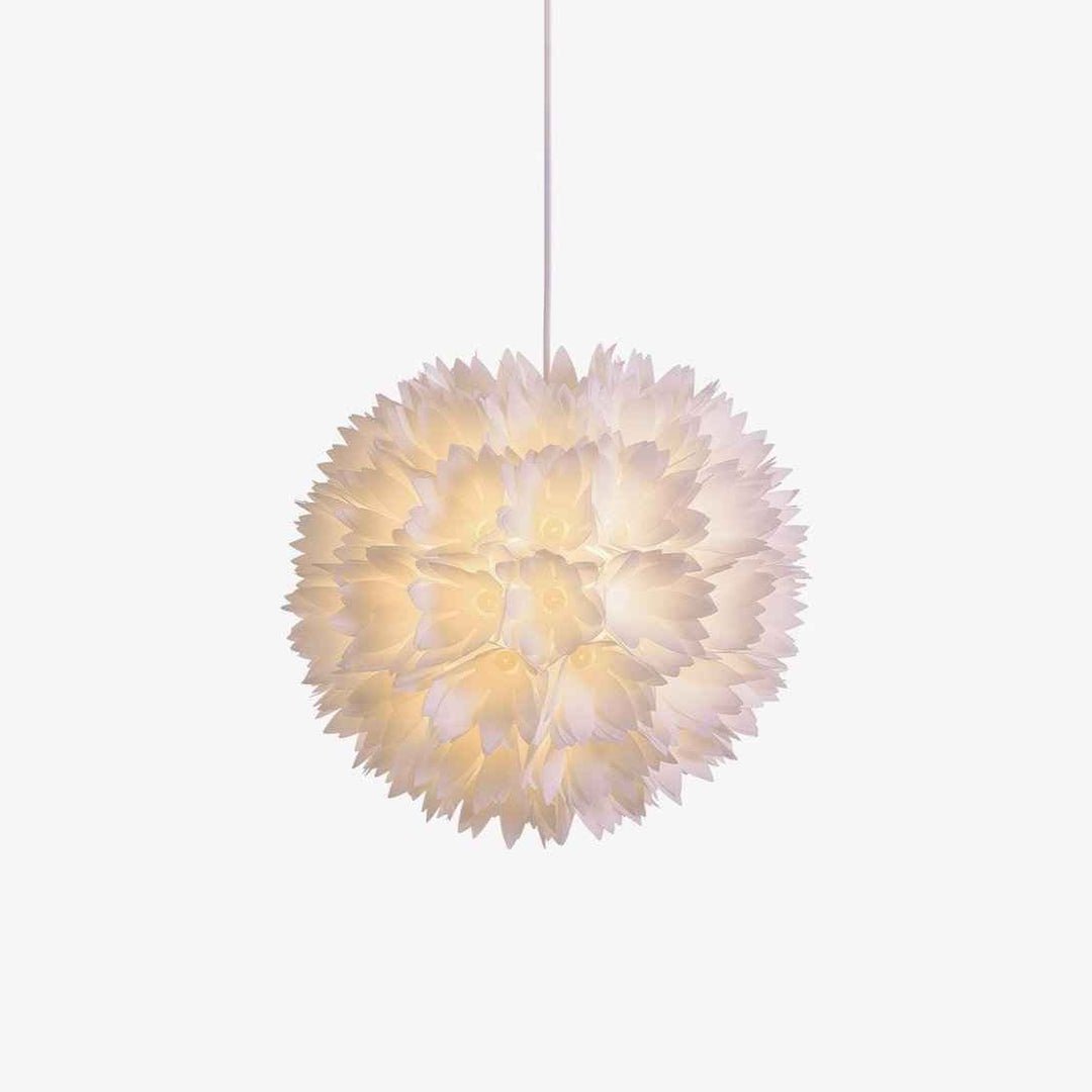 Lampe Celaeisra en Métal – Design Contemporain