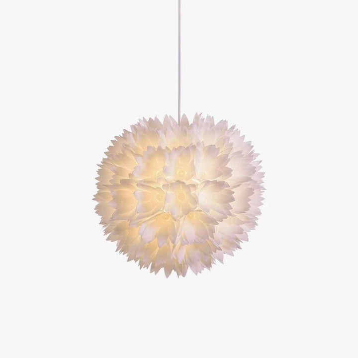 Lampe Celaeisra en Métal – Design Contemporain