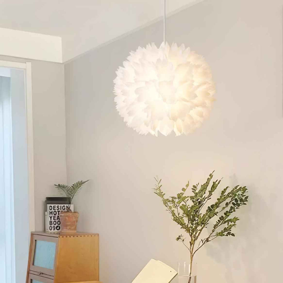 Lampe Celaeisra en Métal – Design Contemporain
