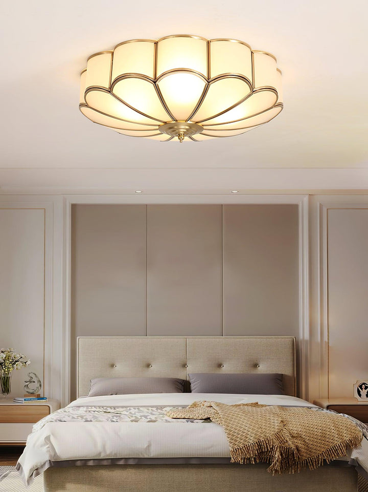 Lustra Plafonnier Forme de Fleur en Verre Laiton - Neutralighting