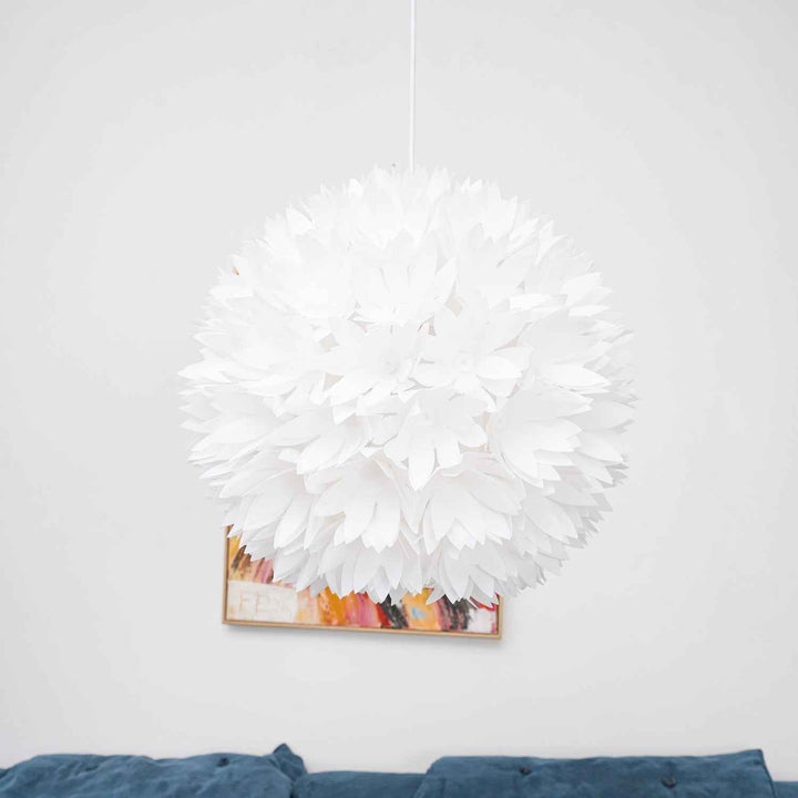 Lampe Celaeisra en Métal – Design Contemporain