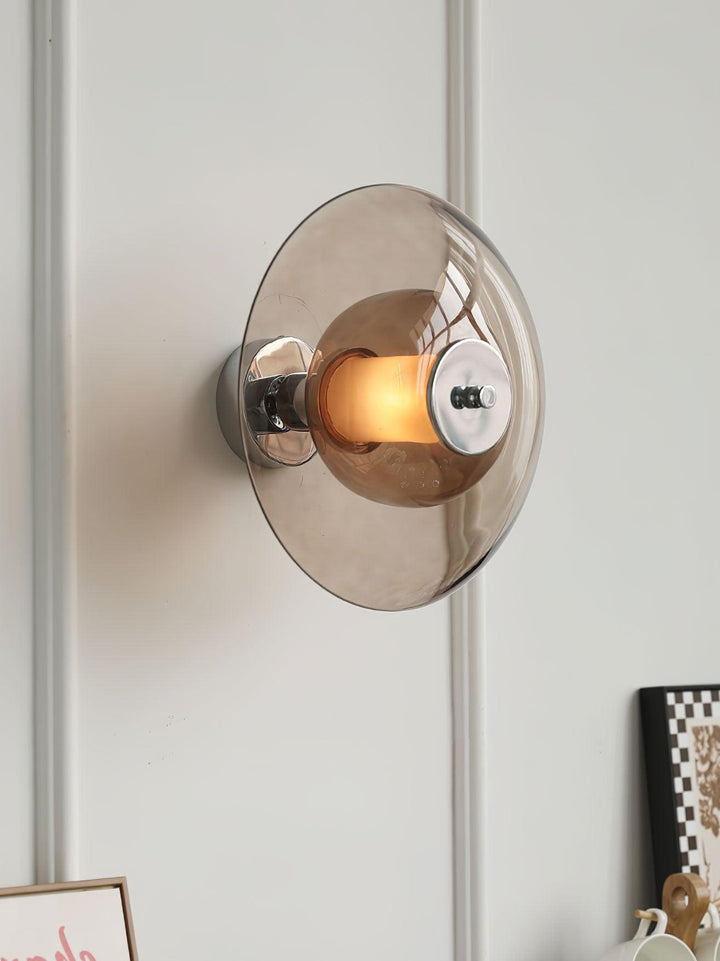 Cocarir Nordic Art Flying Saucer Plug-in Wall Light - Neutralighting