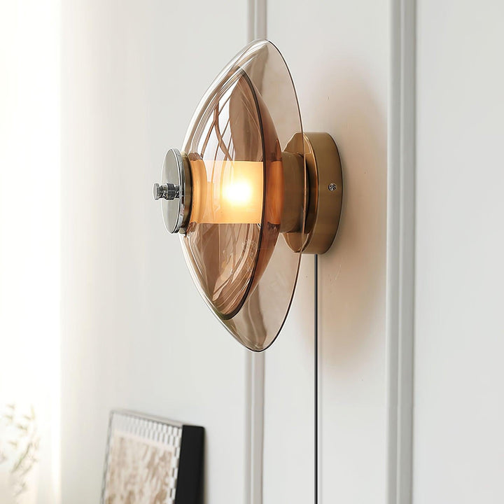 Cocarir Nordic Art Flying Saucer Plug-in Wall Light - Neutralighting