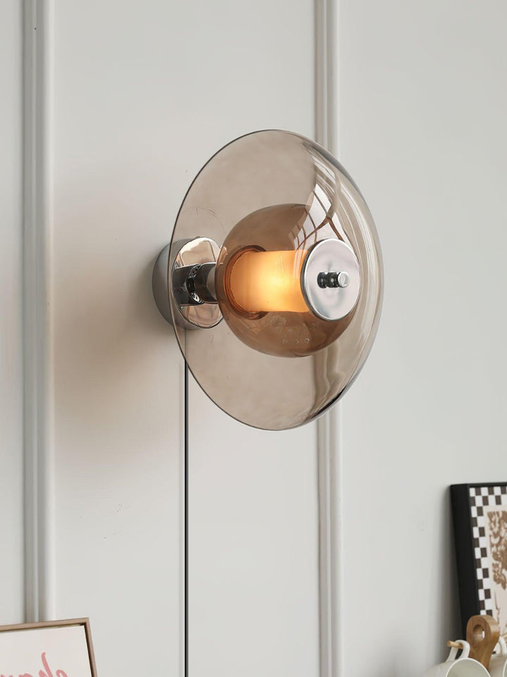 Cocarir Nordic Art Flying Saucer Plug-in Wall Light - Neutralighting