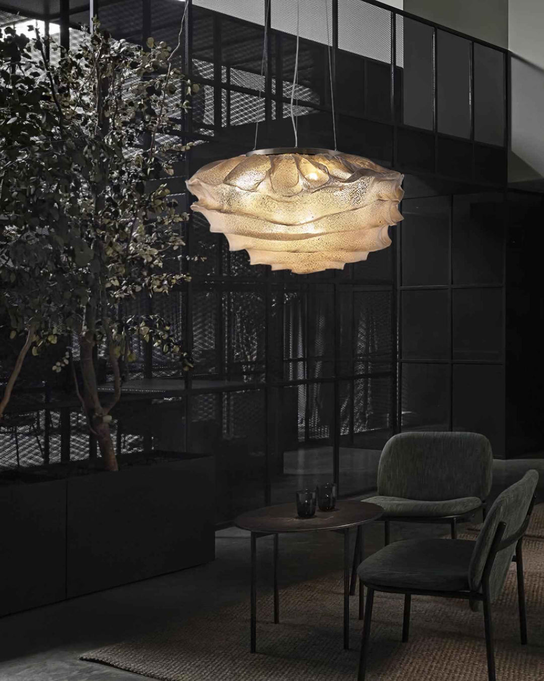 Lampe th en Acier – Design Contemporain