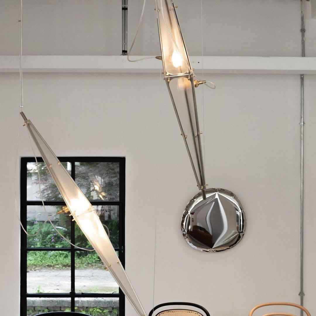 Lampe Adan en Acrylique – Design Contemporain
