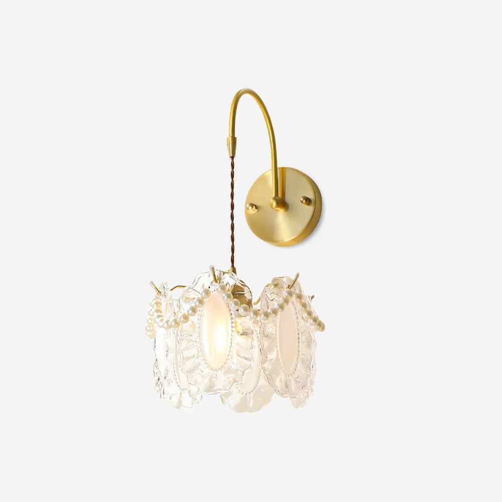 Lampe Nisa en Laiton – Design Contemporain