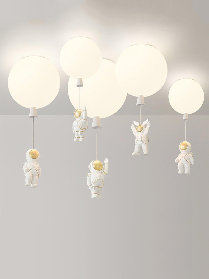 Solara Lampe Plafonnier Acrylique Ballon Astronaute - Neutralighting