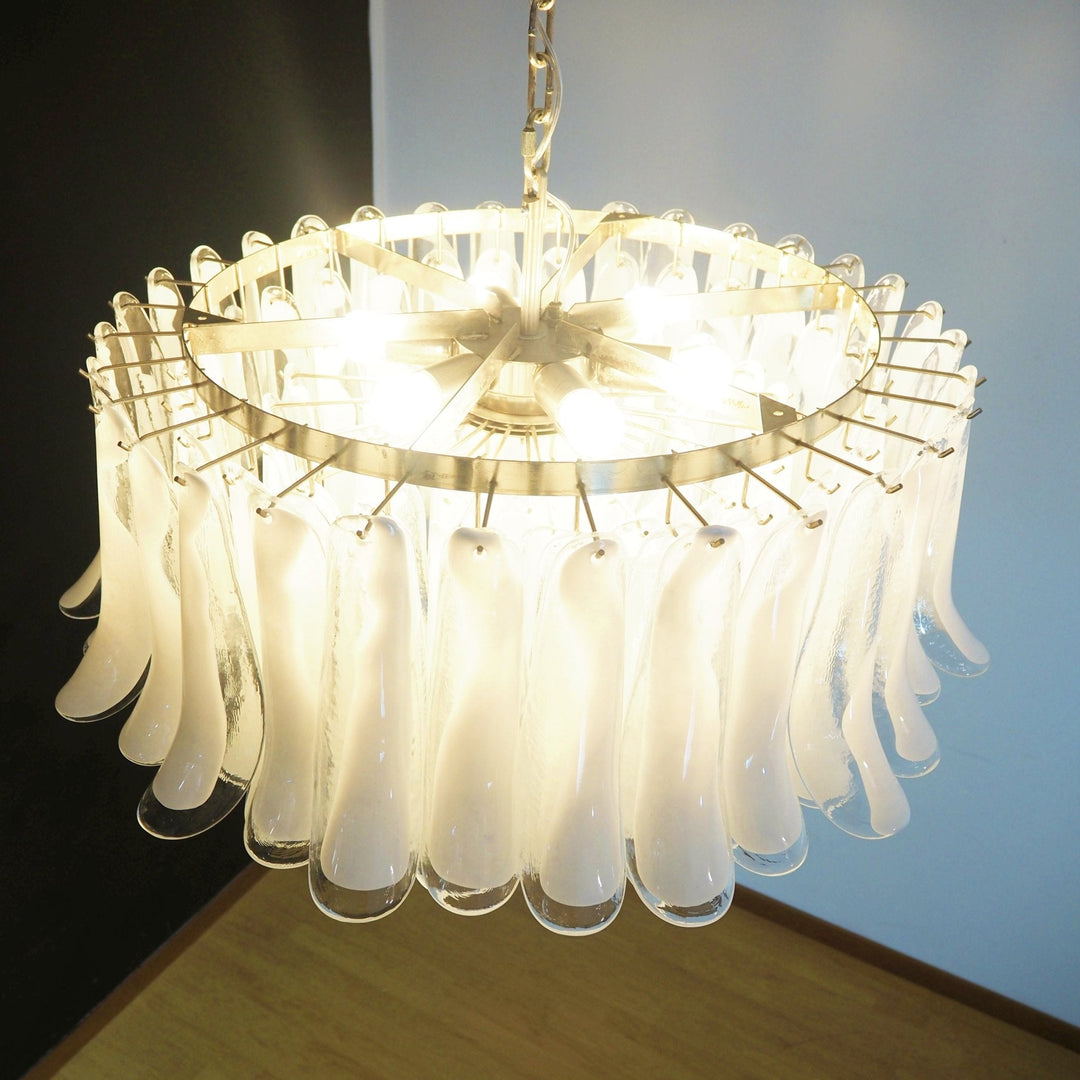 Aurora Chandelier Pétale en Verre de Murano Blanc Élégant - Neutralighting